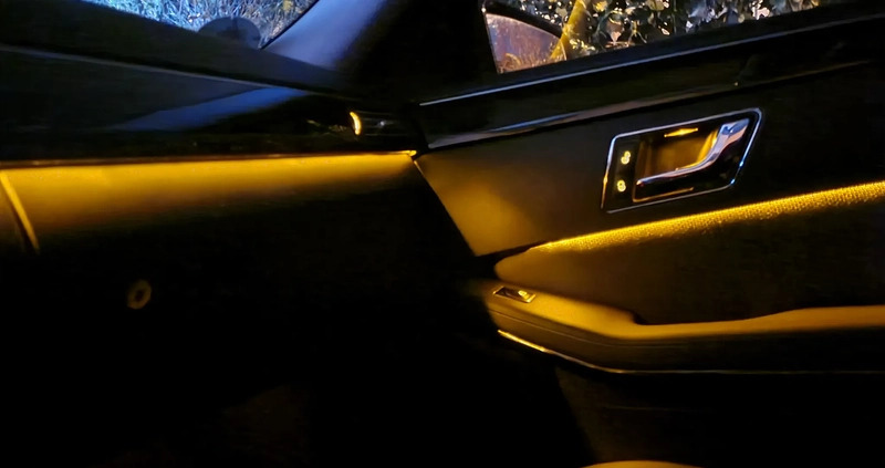 Mercedes-Benz Klasa E cena 45900 przebieg: 197000, rok produkcji 2010 z Andrychów małe 436